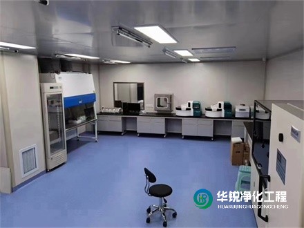 在檢驗科裝修時，如何確保施工質量和進度？